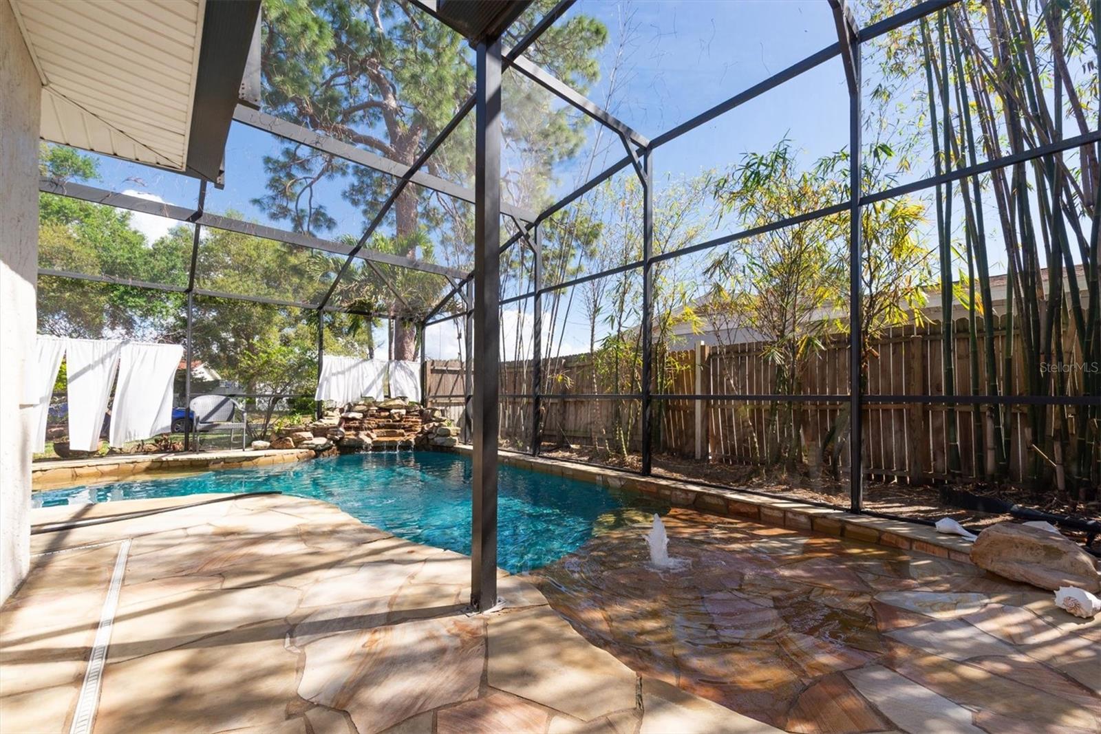 MEADOW LAWN 9TH ADD - Residential