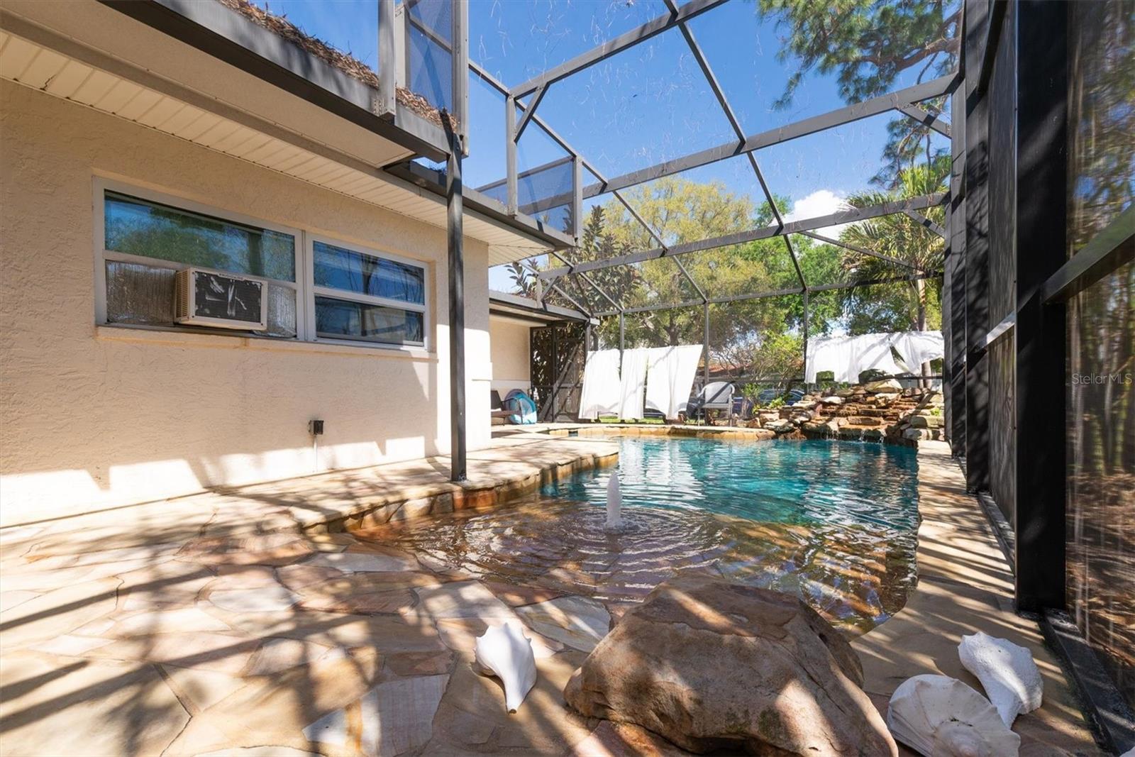 MEADOW LAWN 9TH ADD - Residential