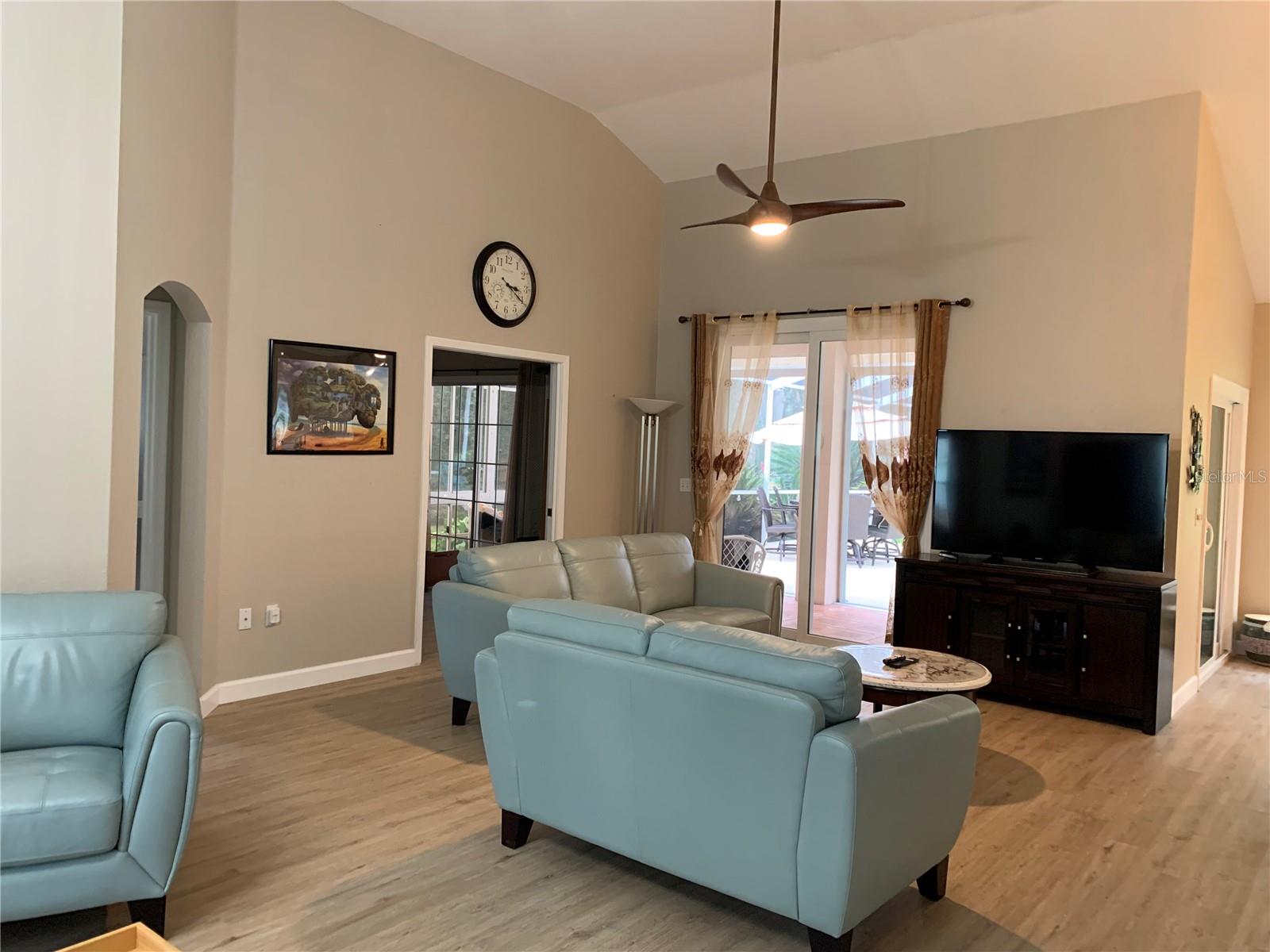 OAK RUN PRESERVE UN A - Residential Lease