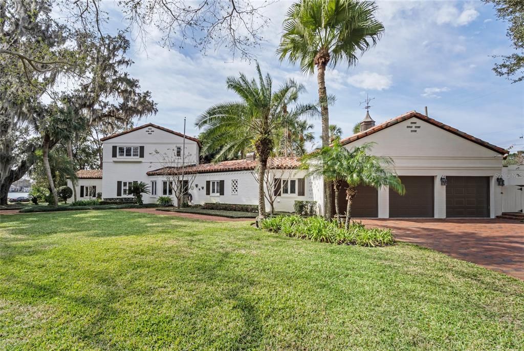 BEVERLY SHORES - Residential