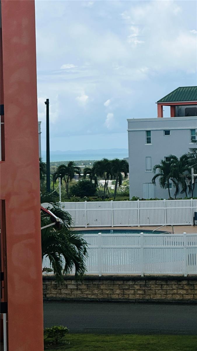 CONDOMINIO LA LOMA - Residential