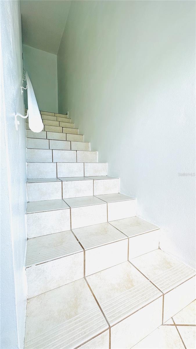 CONDOMINIO LA LOMA - Residential