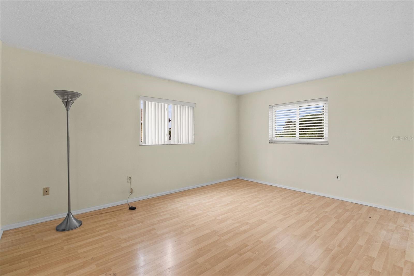 VENICE EAST SEC 01 REP - Residential