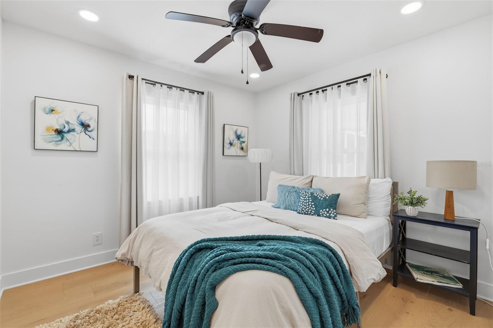 SNELL SHORES - Residential