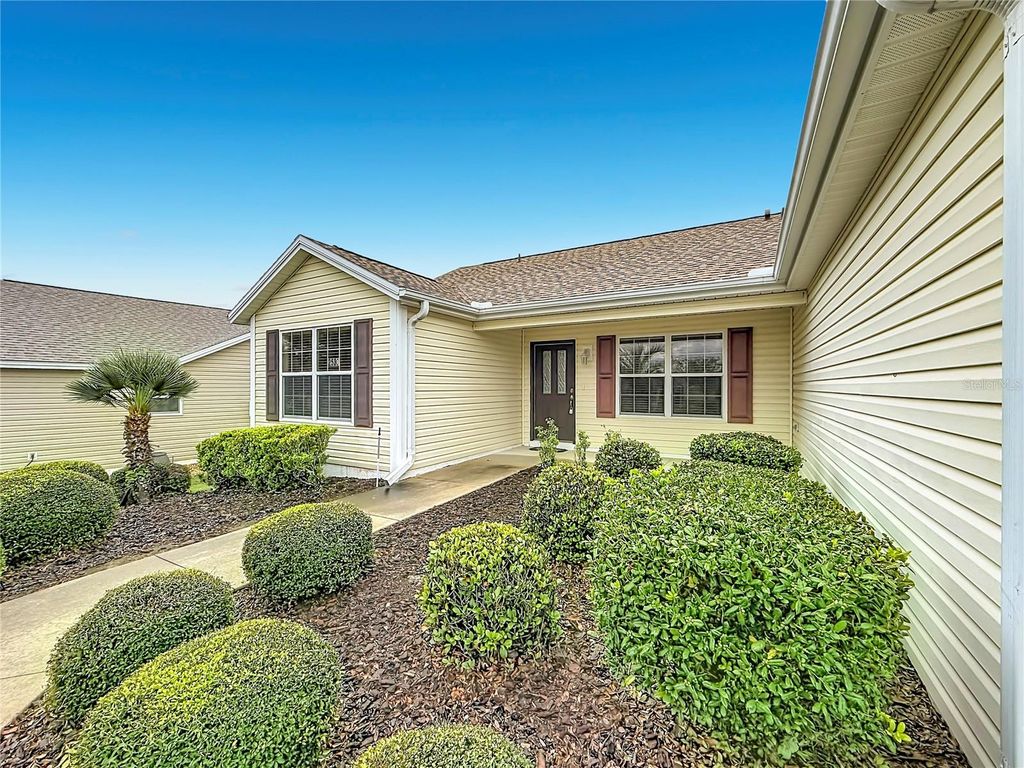 Photo of 2530 Foxbridge Terrace, The Villages, FL 32162 (MLS # OM722310)