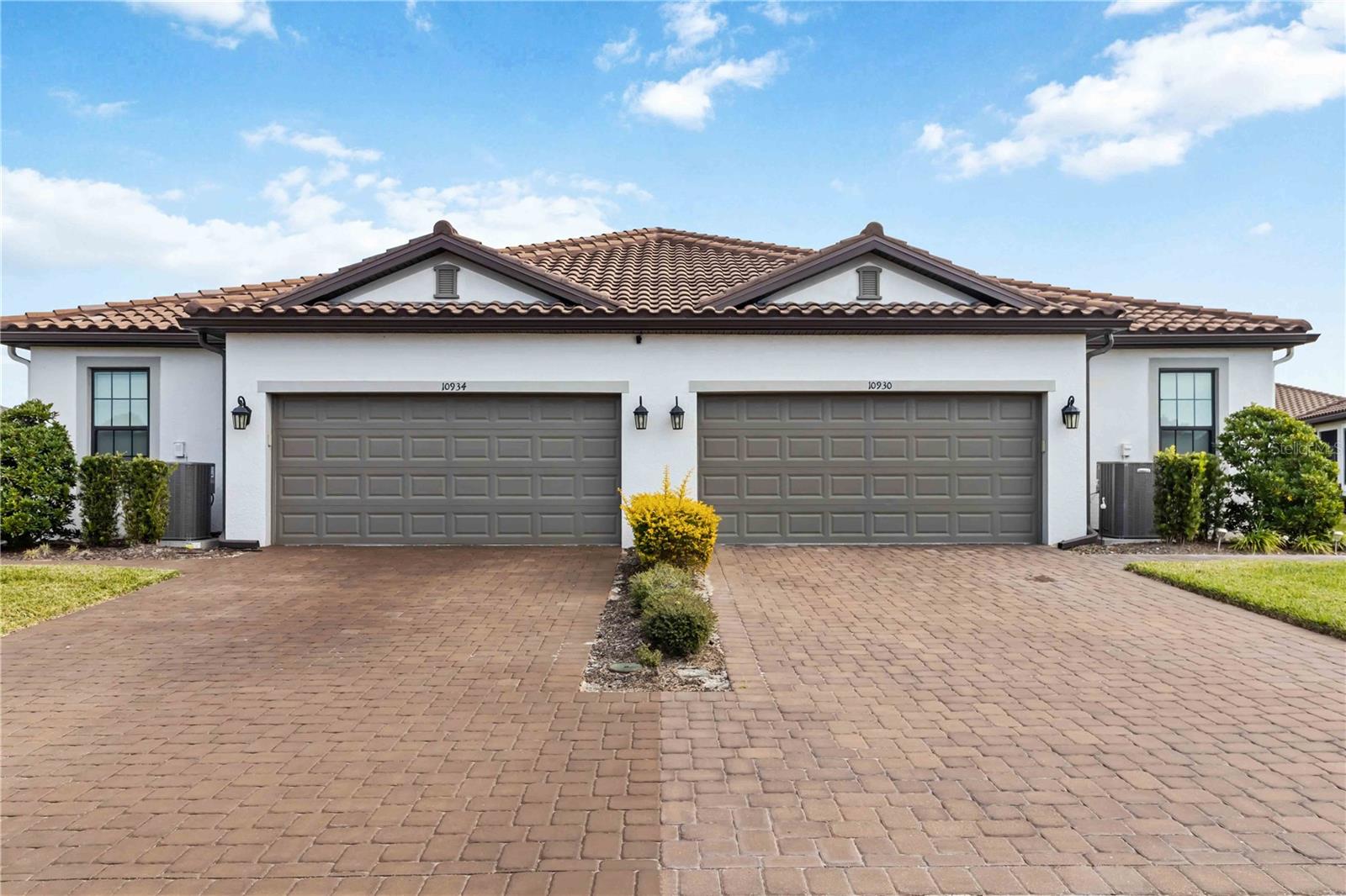 ARTISAN LAKES ESPLANADE PH IV SUBPH A,B, - Residential