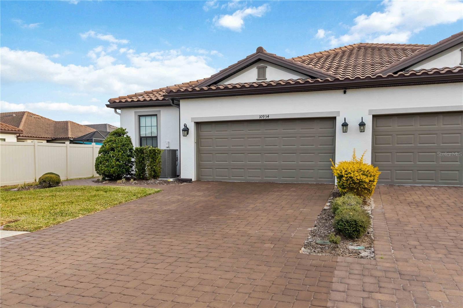 ARTISAN LAKES ESPLANADE PH IV SUBPH A,B, - Residential