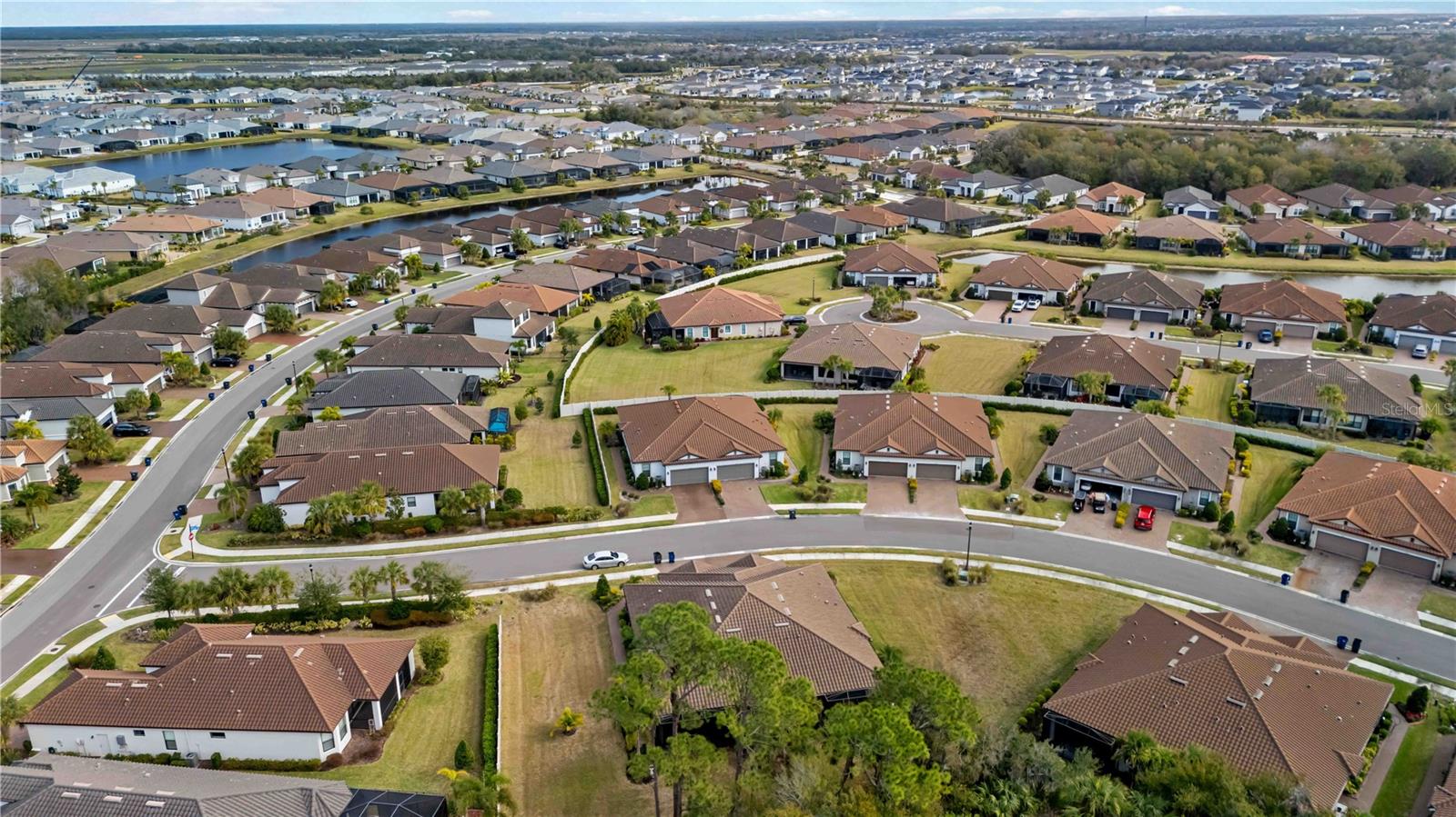 ARTISAN LAKES ESPLANADE PH IV SUBPH A,B, - Residential