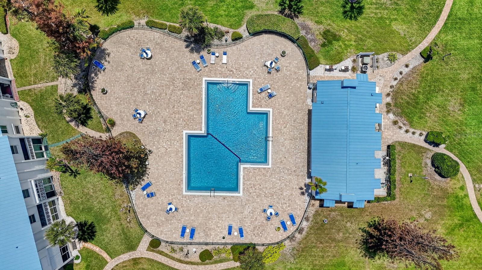 BEACON POINT CONDO - Residential
