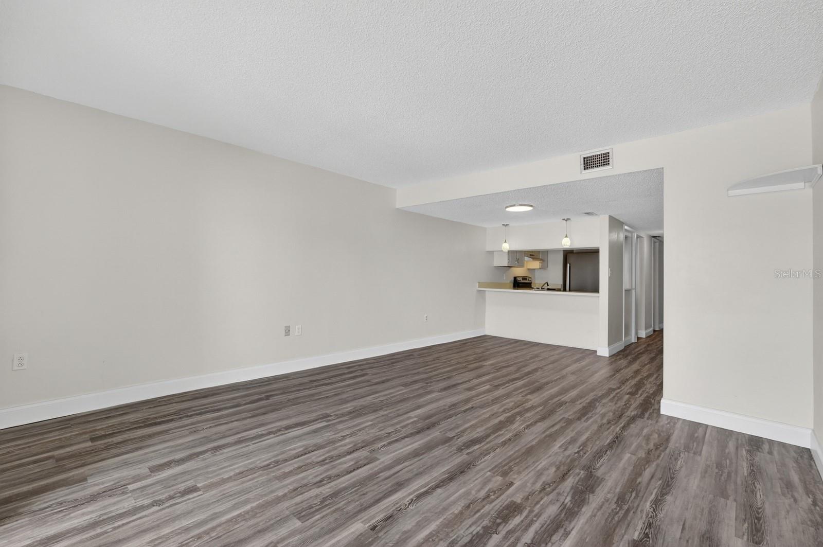 BEACON POINT CONDO - Residential