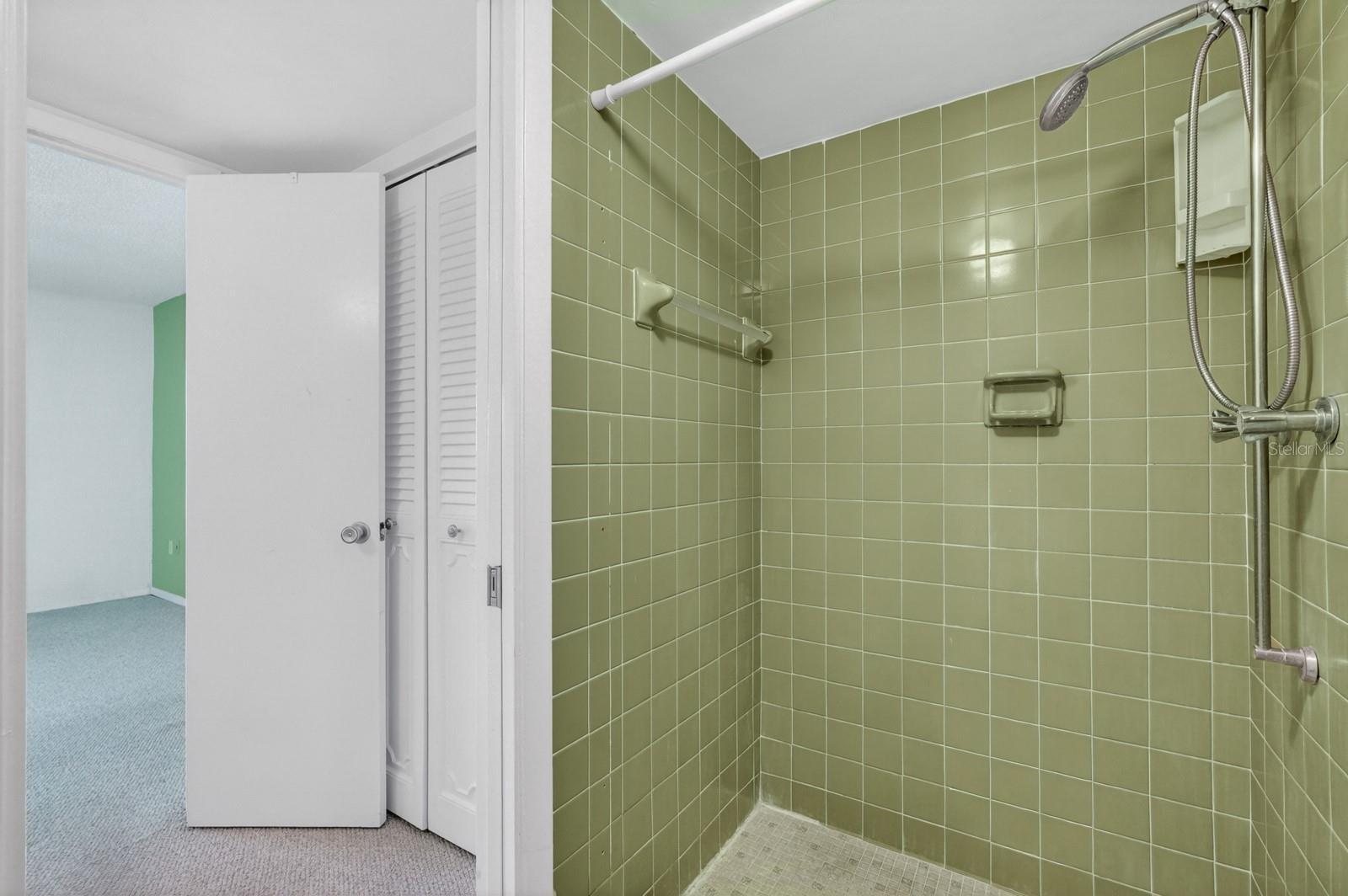 BEACON POINT CONDO - Residential
