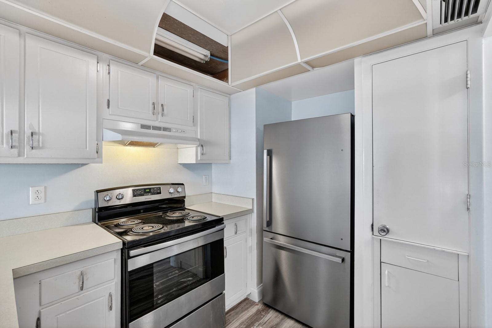 BEACON POINT CONDO - Residential