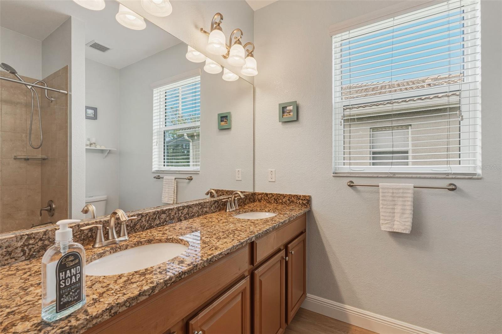 STONEYBROOK AT VENICE - Residential