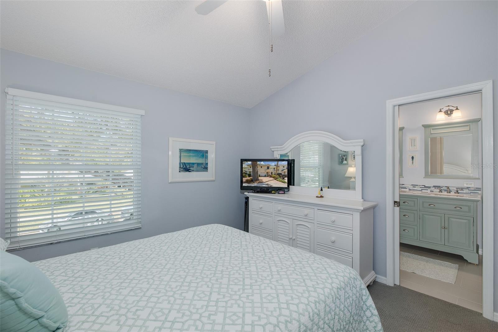 BROADWAY PALMS CONDO - Residential