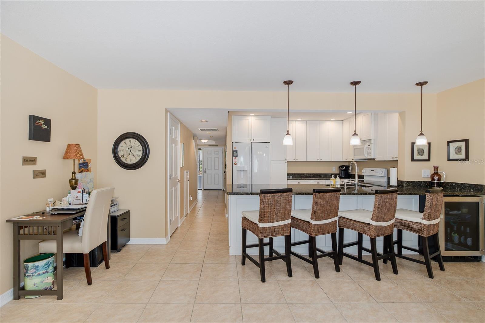 BROADWAY PALMS CONDO - Residential