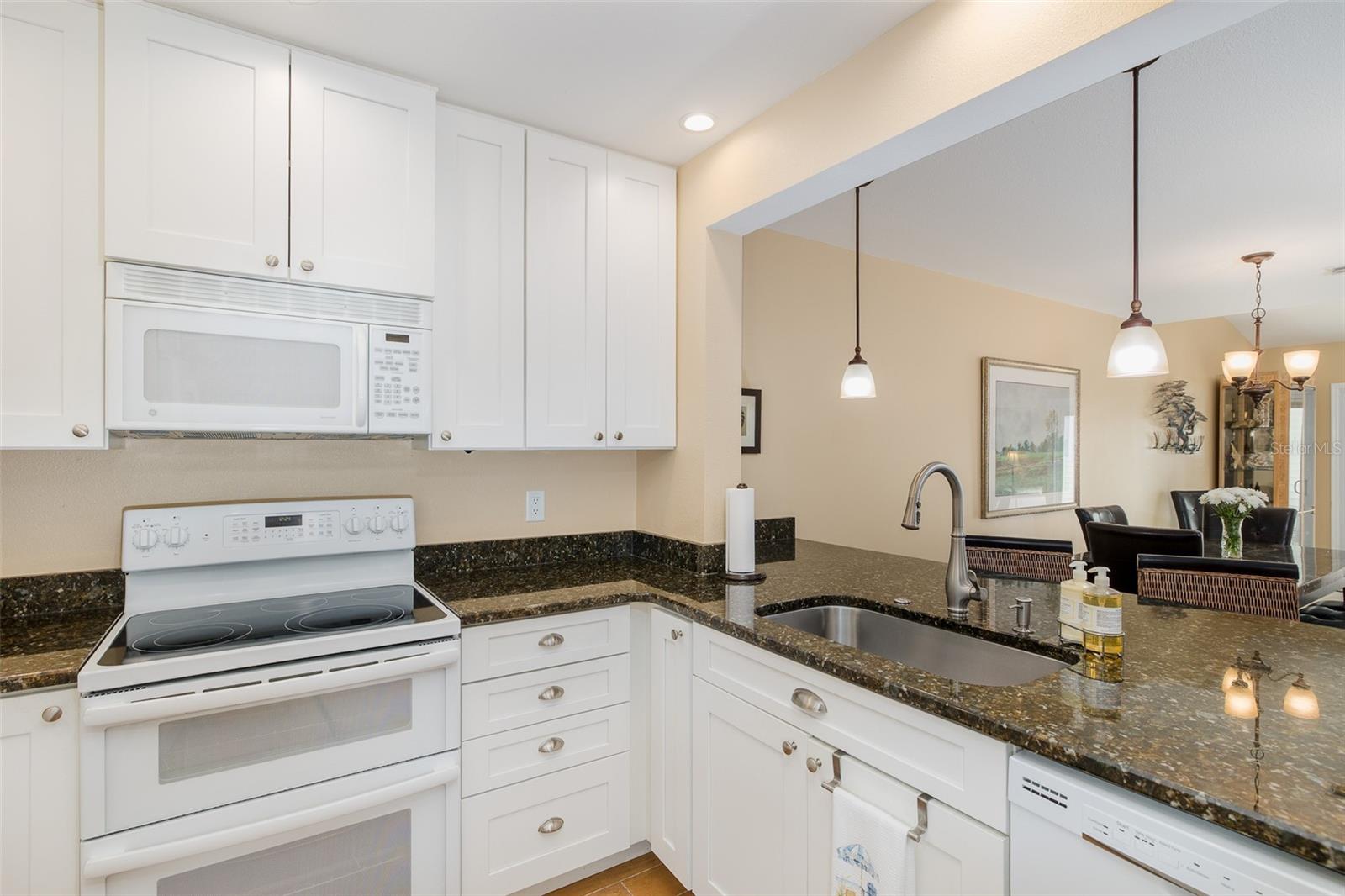 BROADWAY PALMS CONDO - Residential