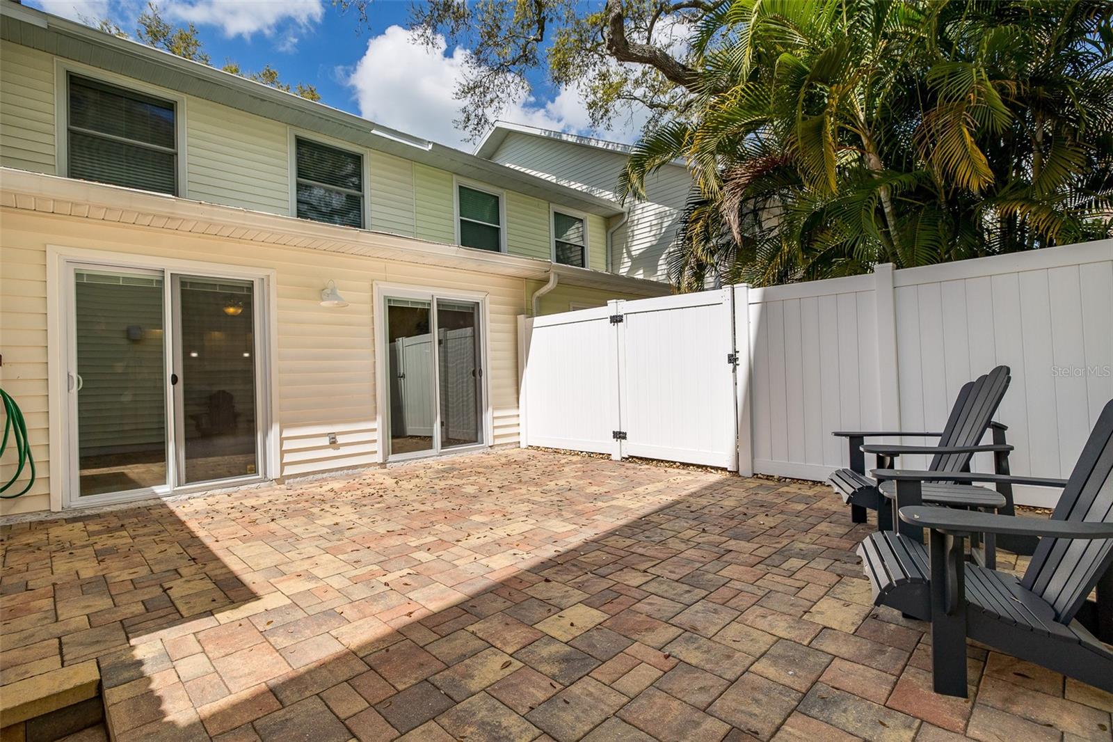 BROADWAY PALMS CONDO - Residential