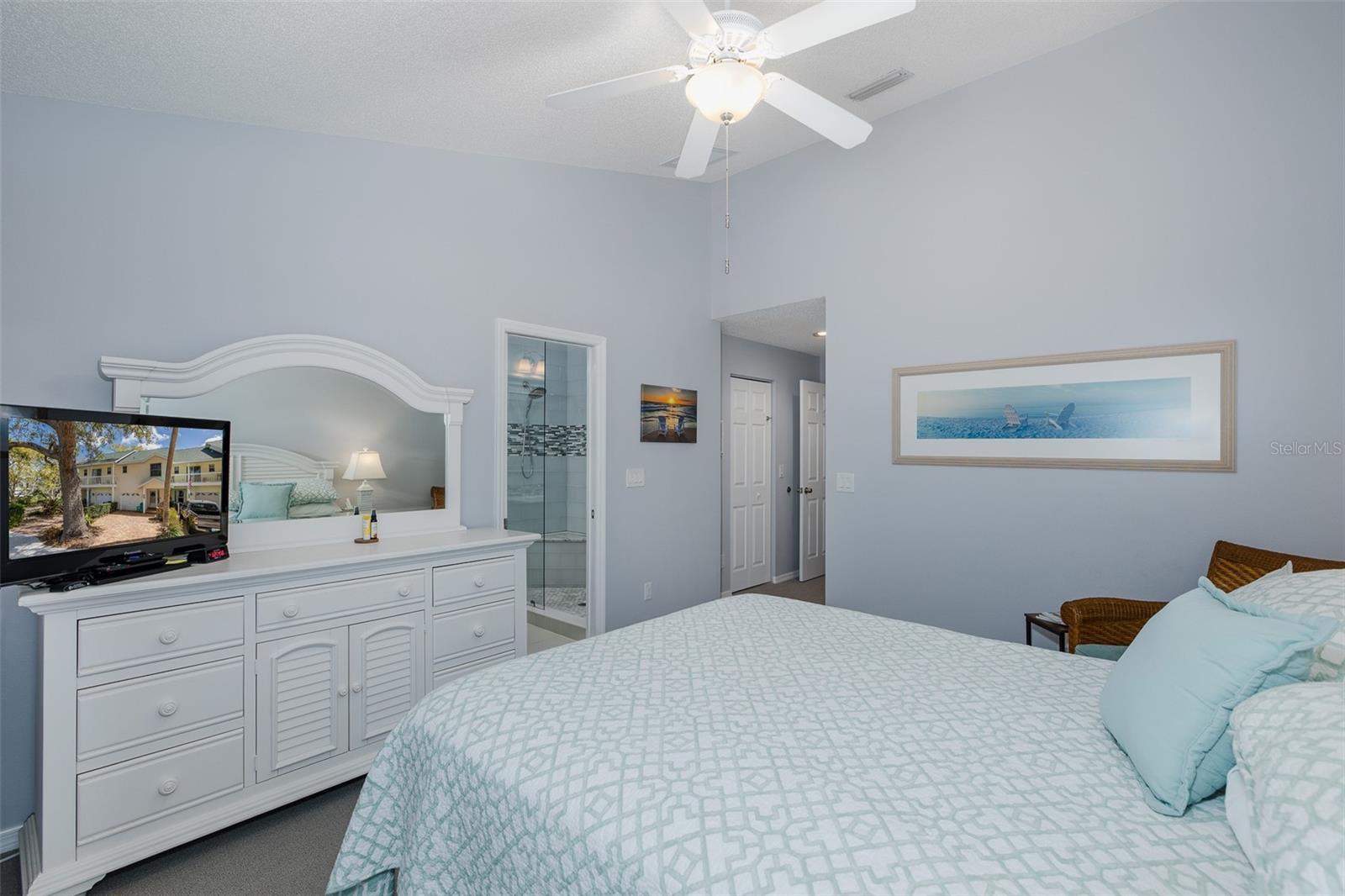 BROADWAY PALMS CONDO - Residential