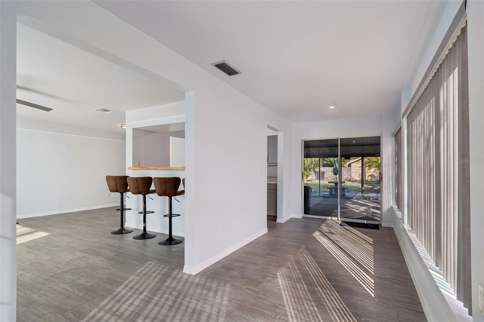 ROSS OAKS - Residential