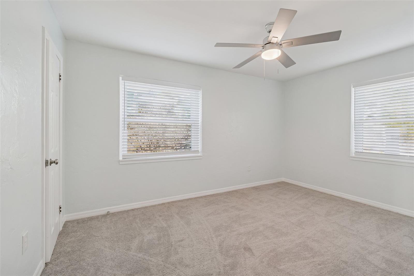 ROSS OAKS - Residential