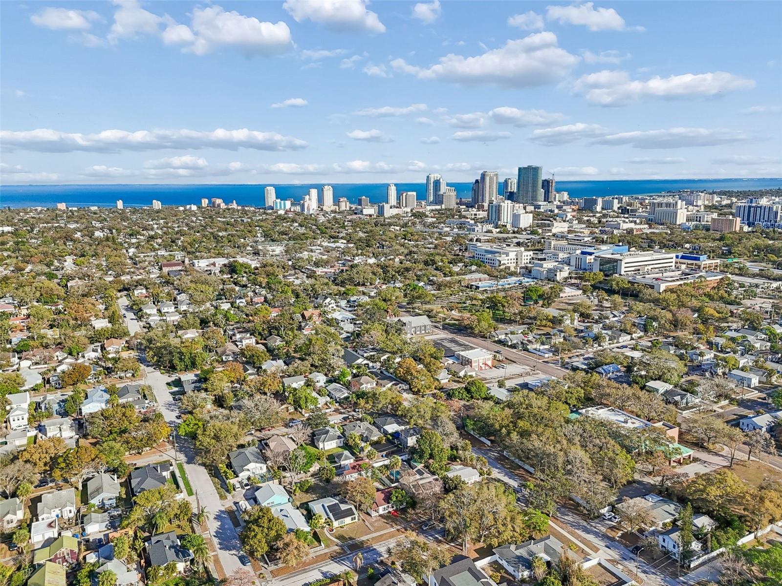 ROSS OAKS - Residential