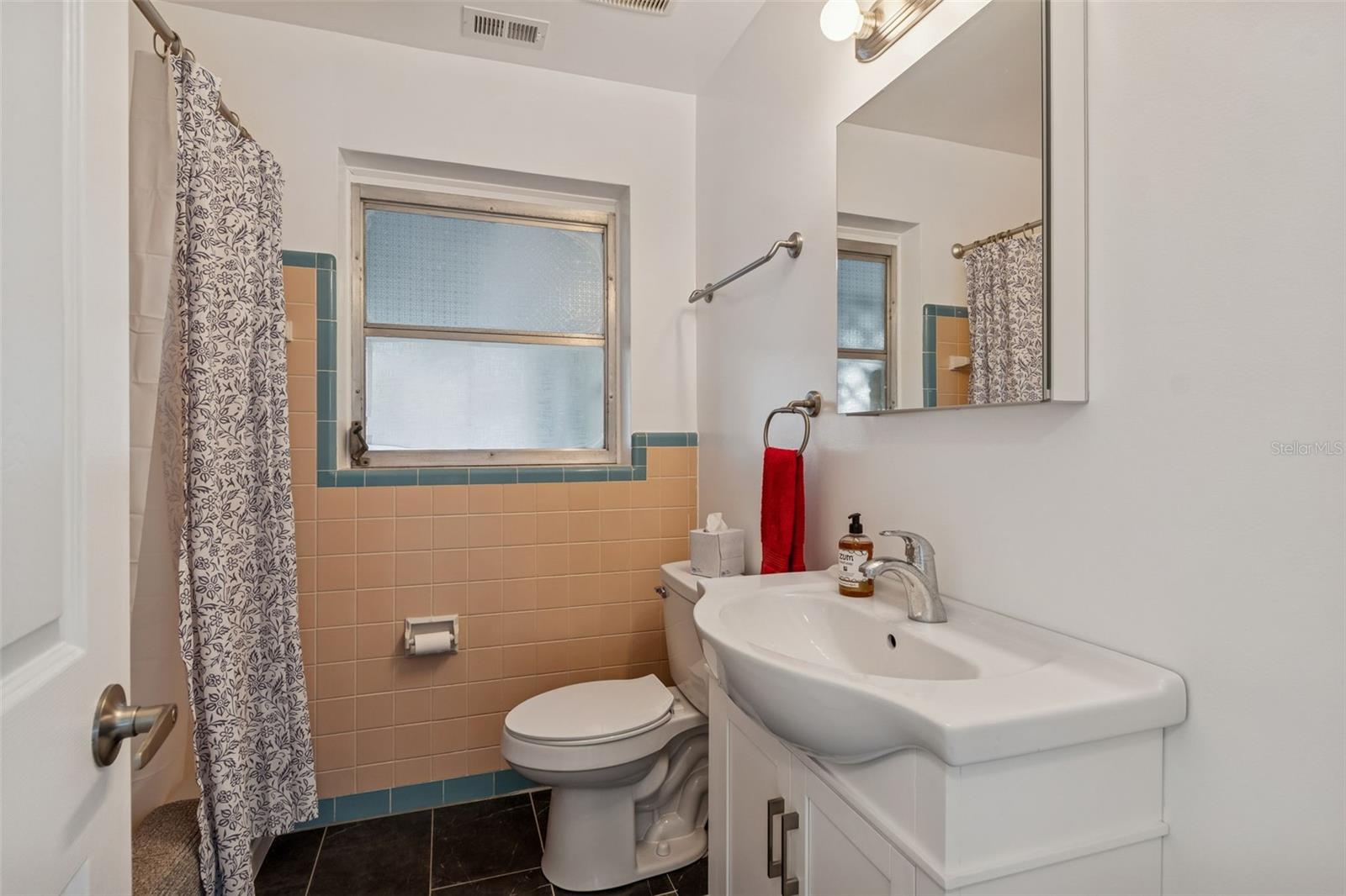 ROSS OAKS - Residential