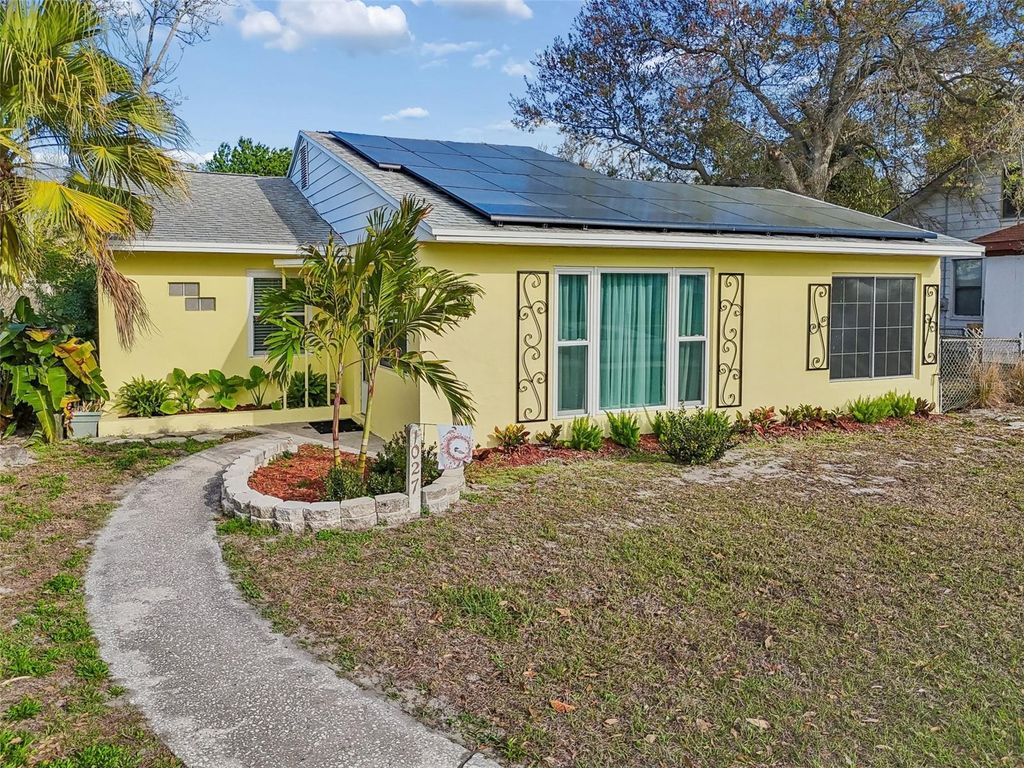 Photo of 1027 15th Street N, St Petersburg, FL 33705 (MLS # TB8480066)