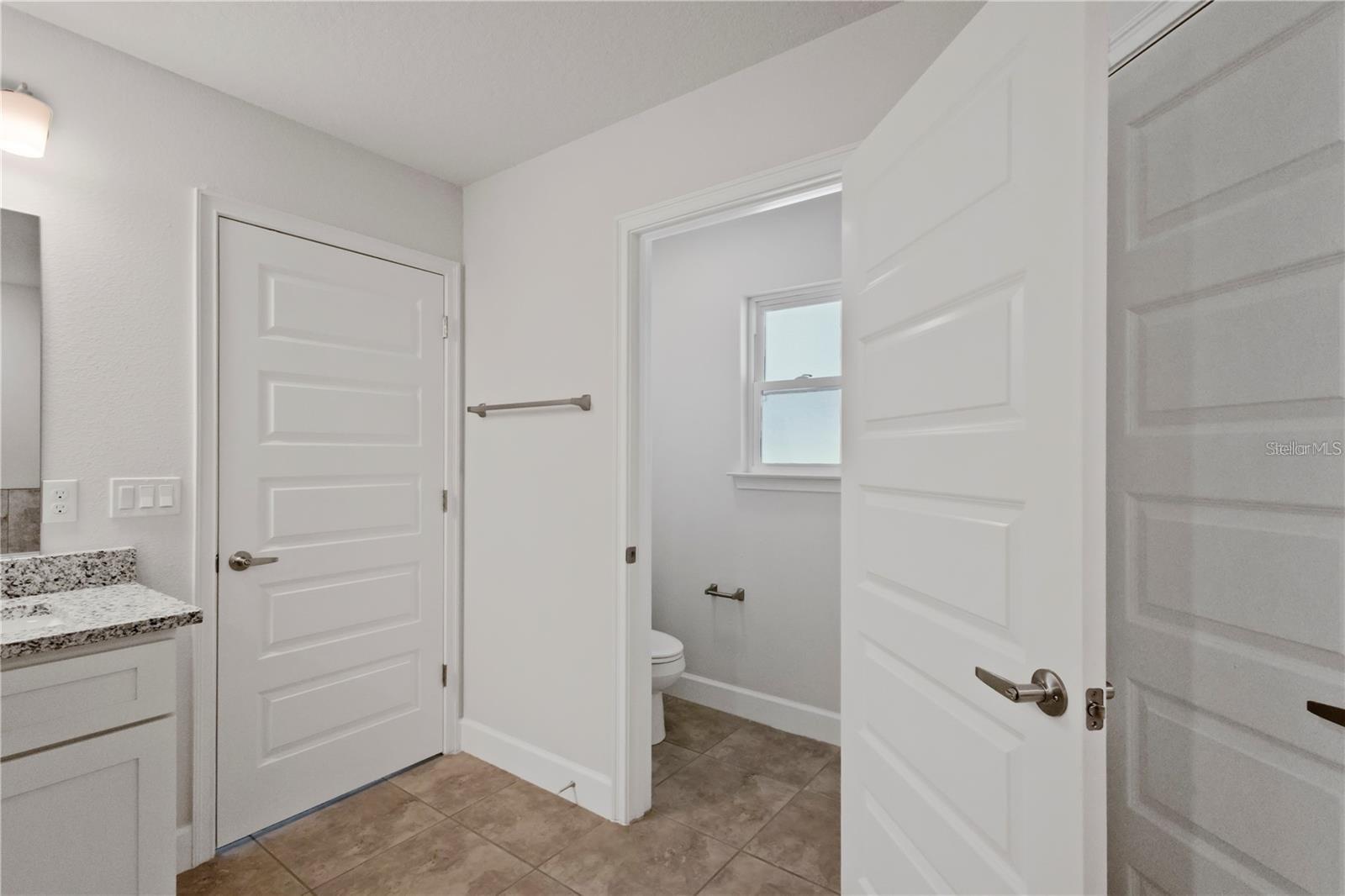 PRESERVE/LAUREL LAKE - Residential