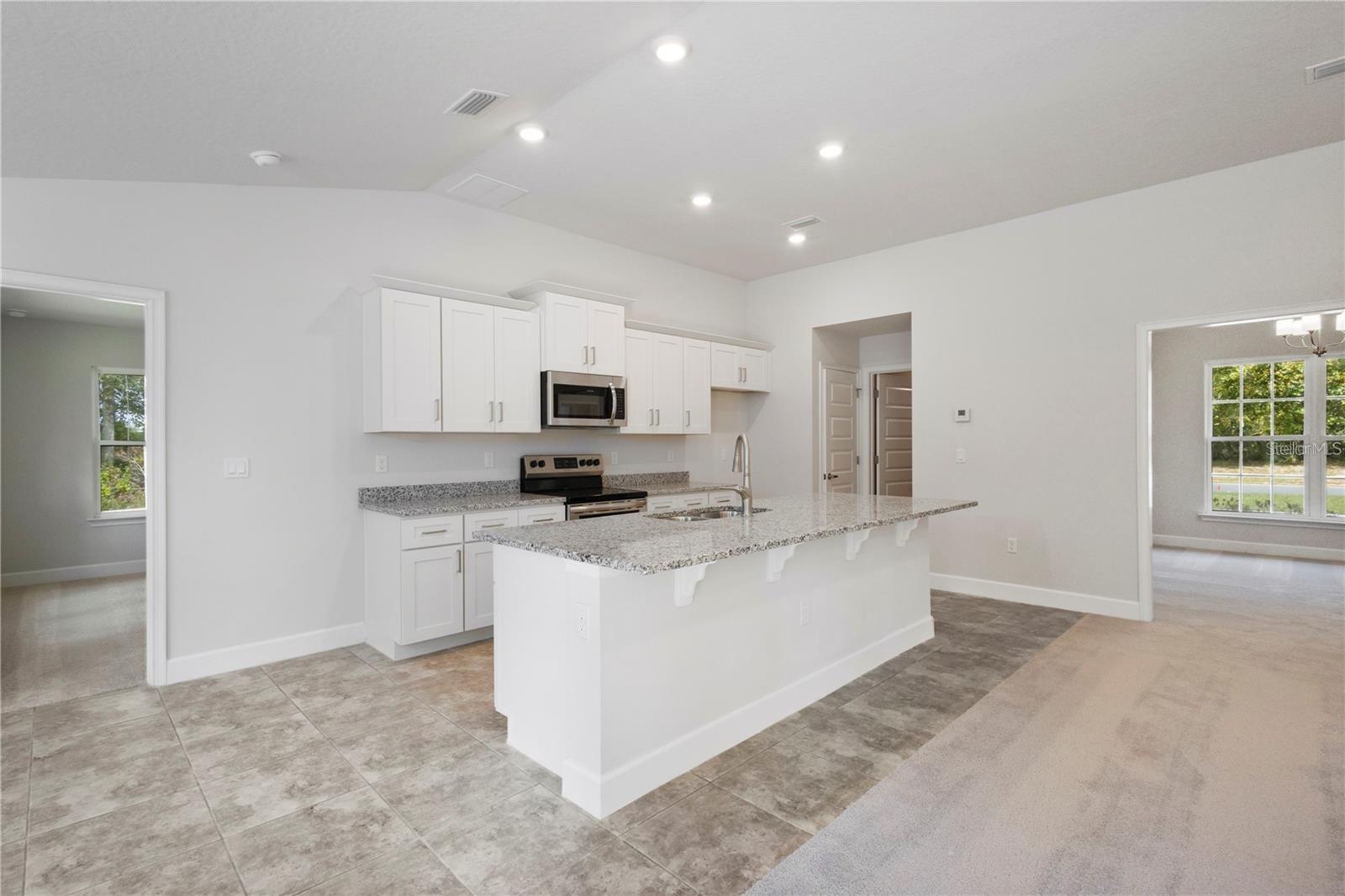 PRESERVE/LAUREL LAKE - Residential