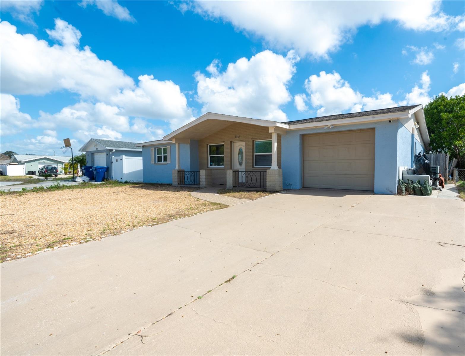 HOLIDAY LAKE ESTATES - Residential