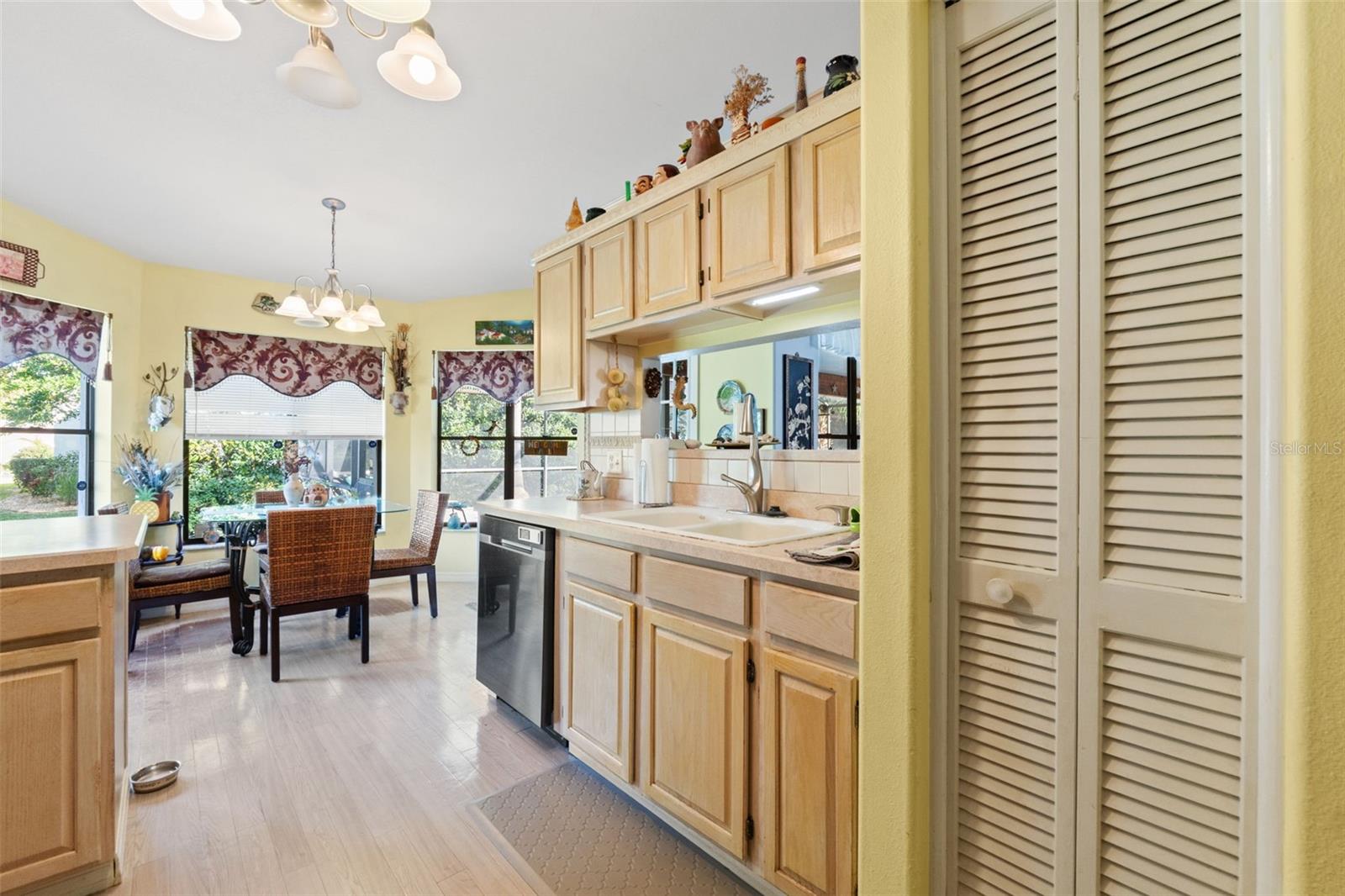 THE ESTATES - Residential