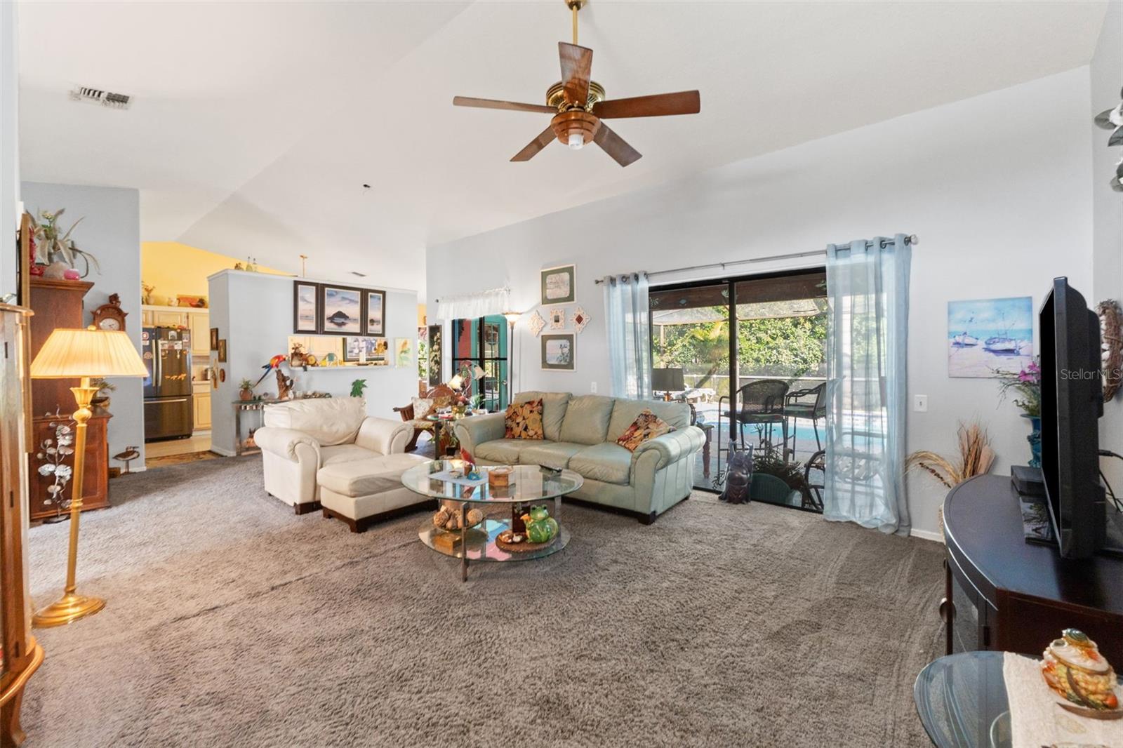 THE ESTATES - Residential