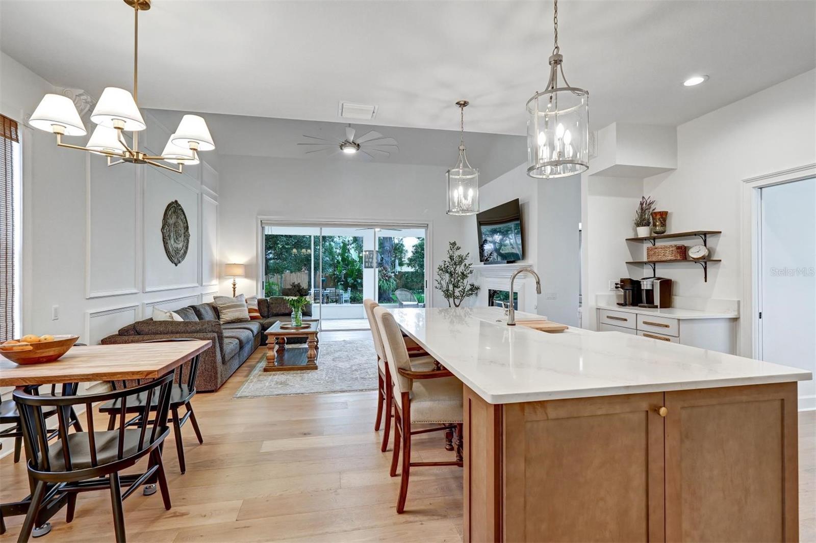 CARROLLWOOD RESERVE - Residential