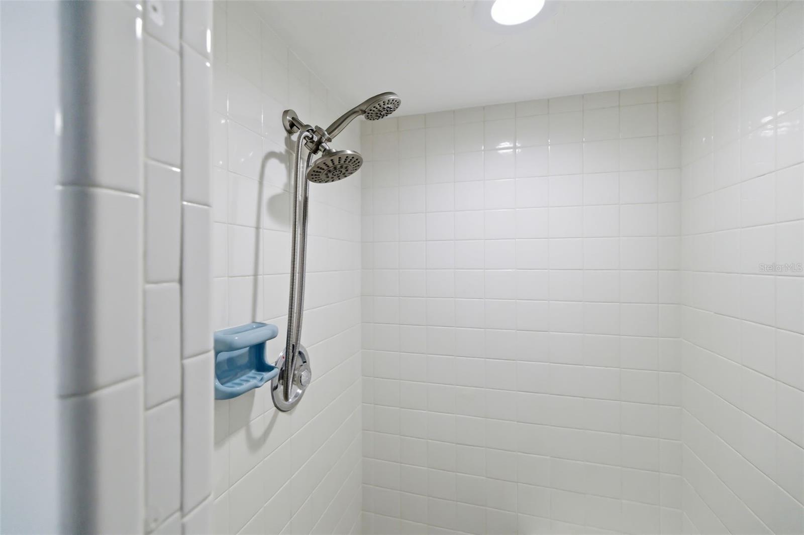 MITCHEM REPLAT - Residential