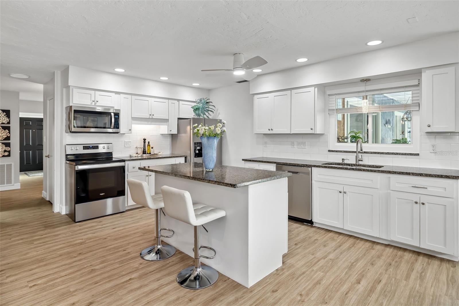 MITCHEM REPLAT - Residential