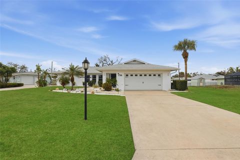 Photo of 514 Palm Avenue, Nokomis, FL 34275 (MLS # A4682251)