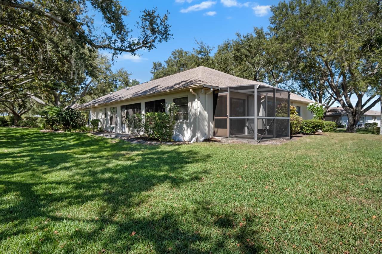 LANCASTER IV CONDO PH - Residential