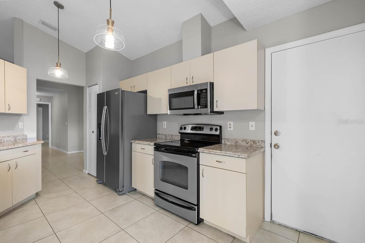 LANCASTER IV CONDO PH - Residential