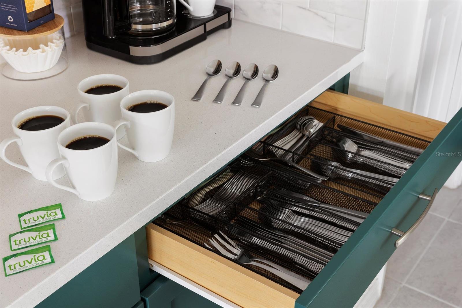 SOLARA RES VACATION VILLAS REP - Residential