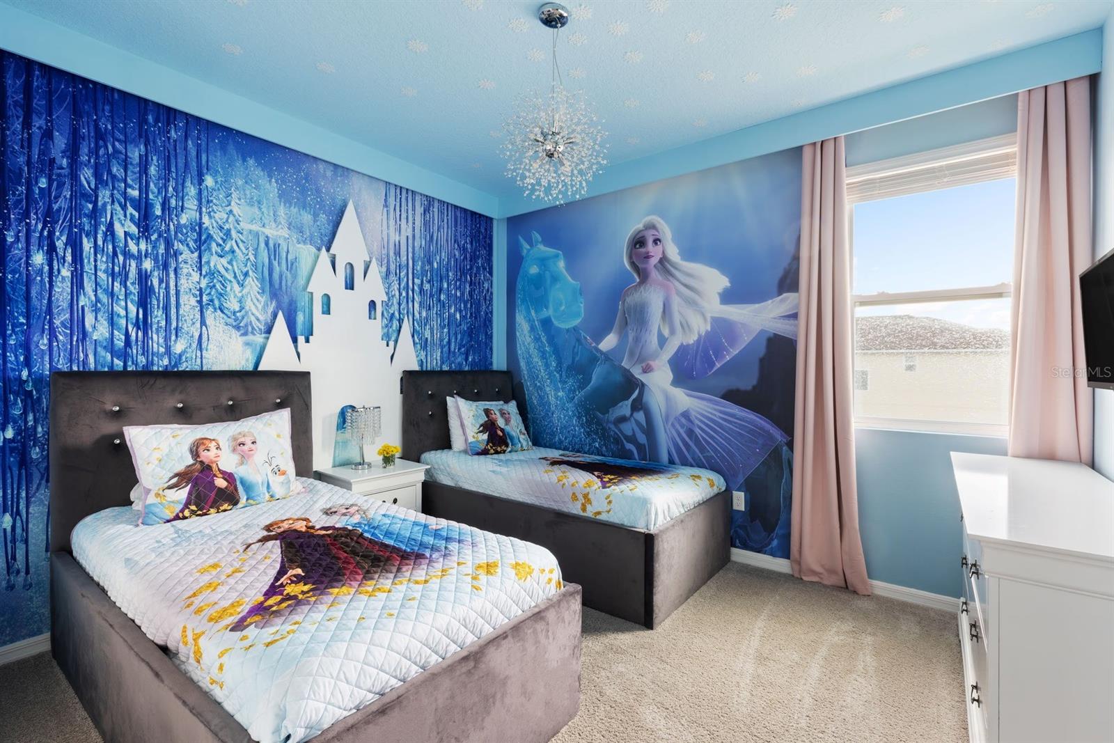 SOLARA RES VACATION VILLAS REP - Residential