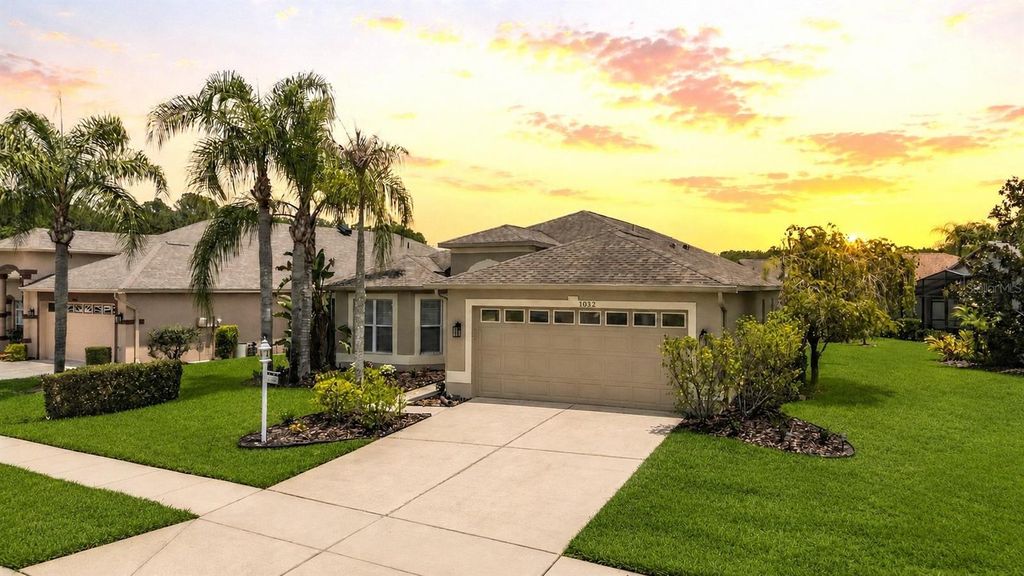 Photo of 1032 Dustan Place, Trinity, FL 34655 (MLS # W7886008)