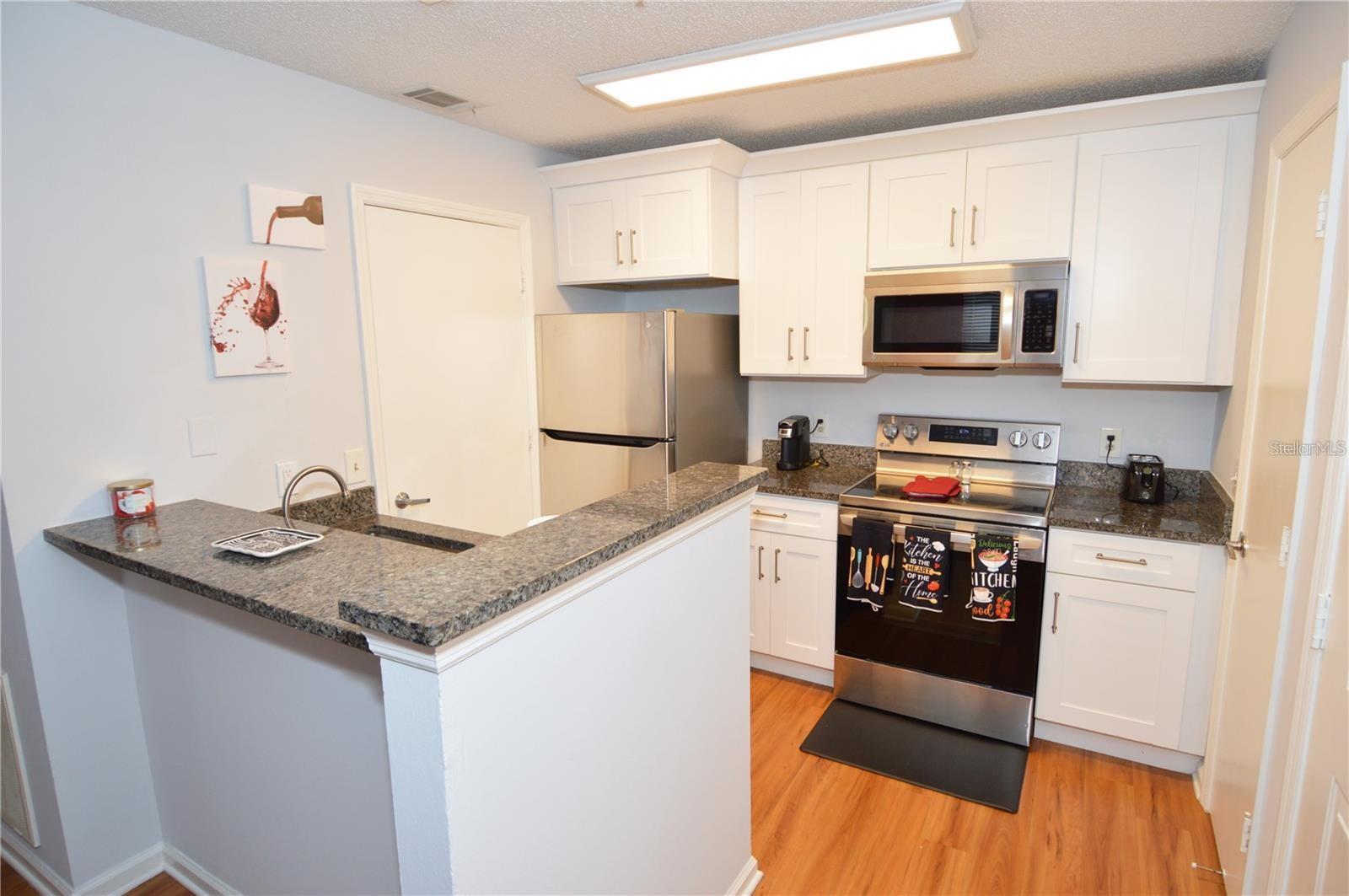 BAYPOINTE PRESERVE CONDO - Residential Lease