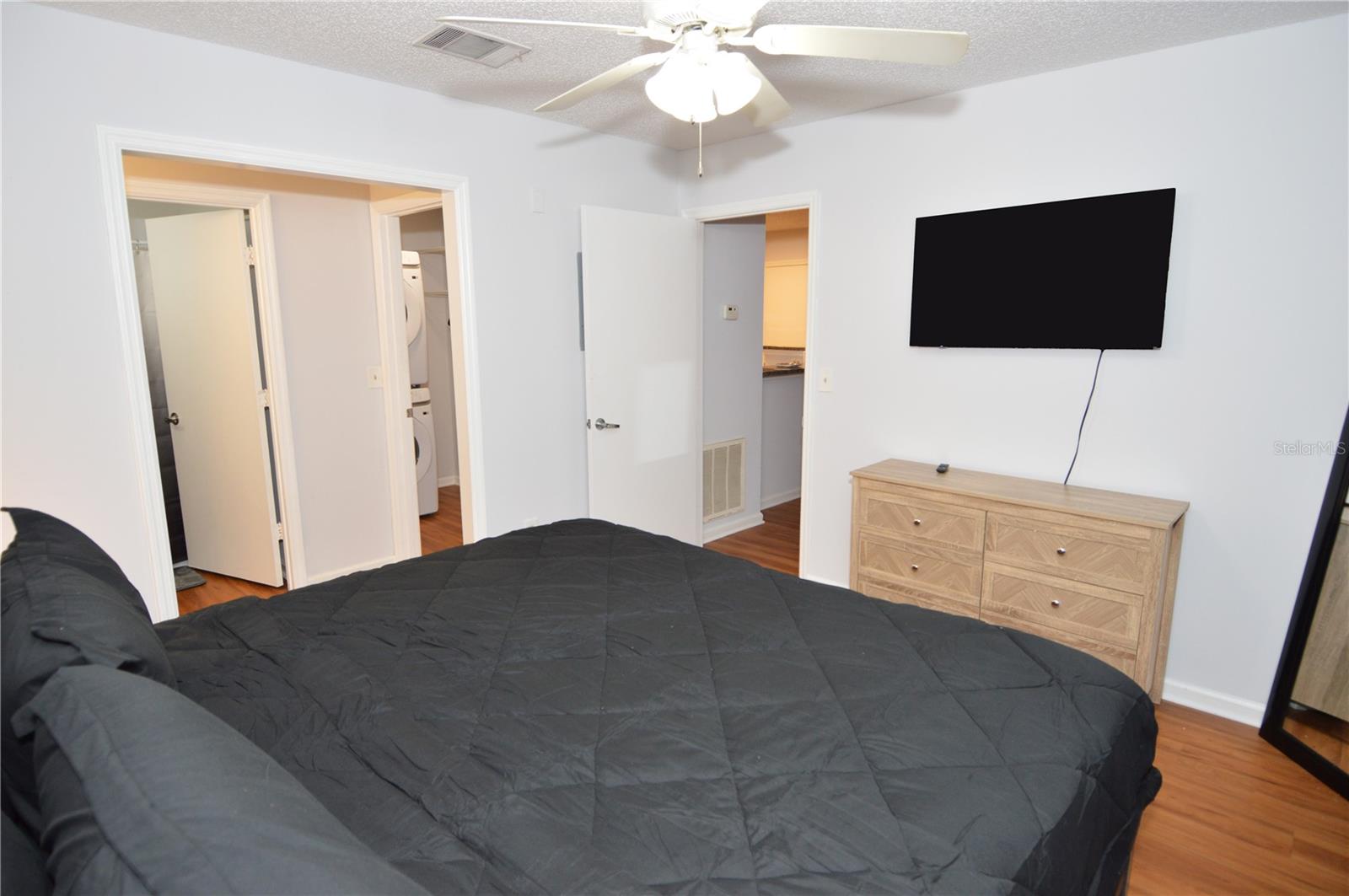 BAYPOINTE PRESERVE CONDO - Residential Lease