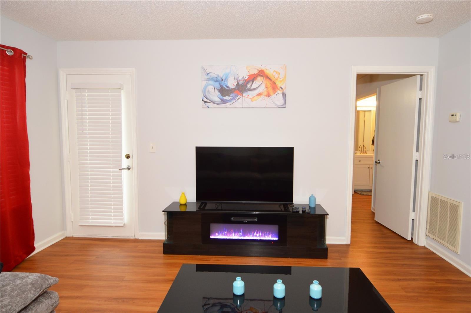 BAYPOINTE PRESERVE CONDO - Residential Lease