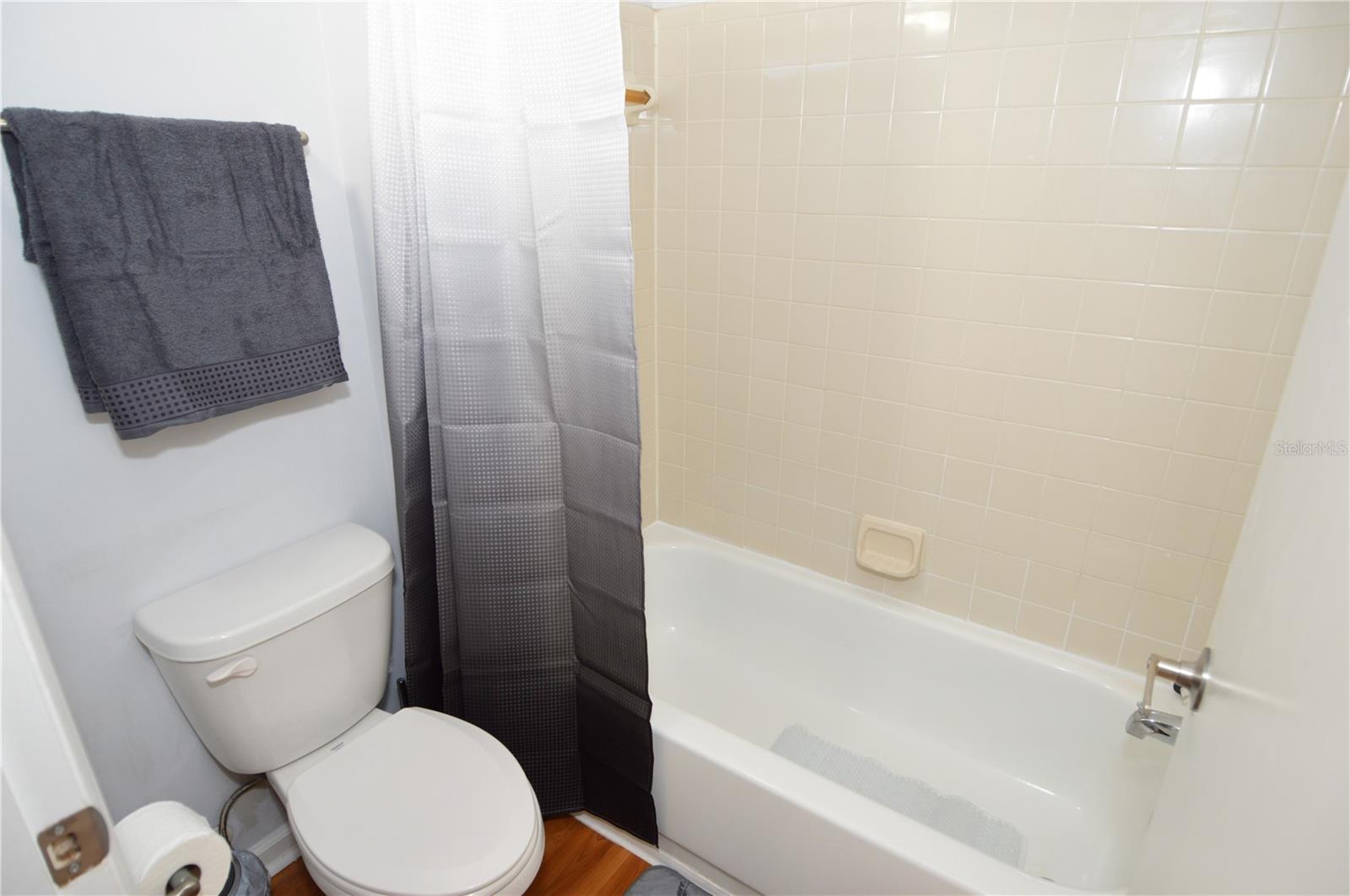 BAYPOINTE PRESERVE CONDO - Residential Lease