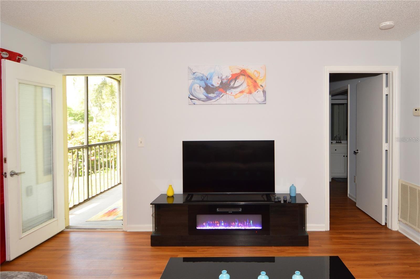 BAYPOINTE PRESERVE CONDO - Residential Lease