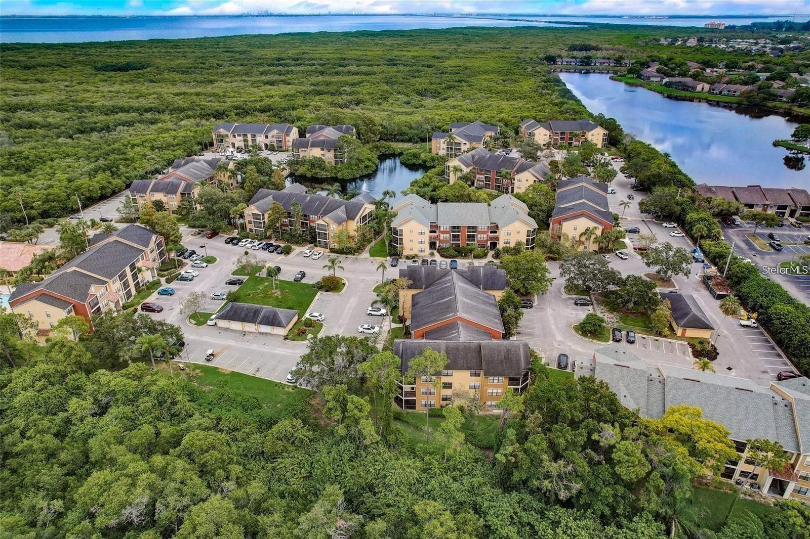 BAYPOINTE PRESERVE CONDO - Residential Lease