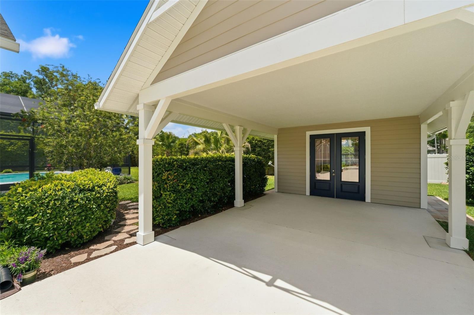 WOODS OF LAKE HELEN - Residential