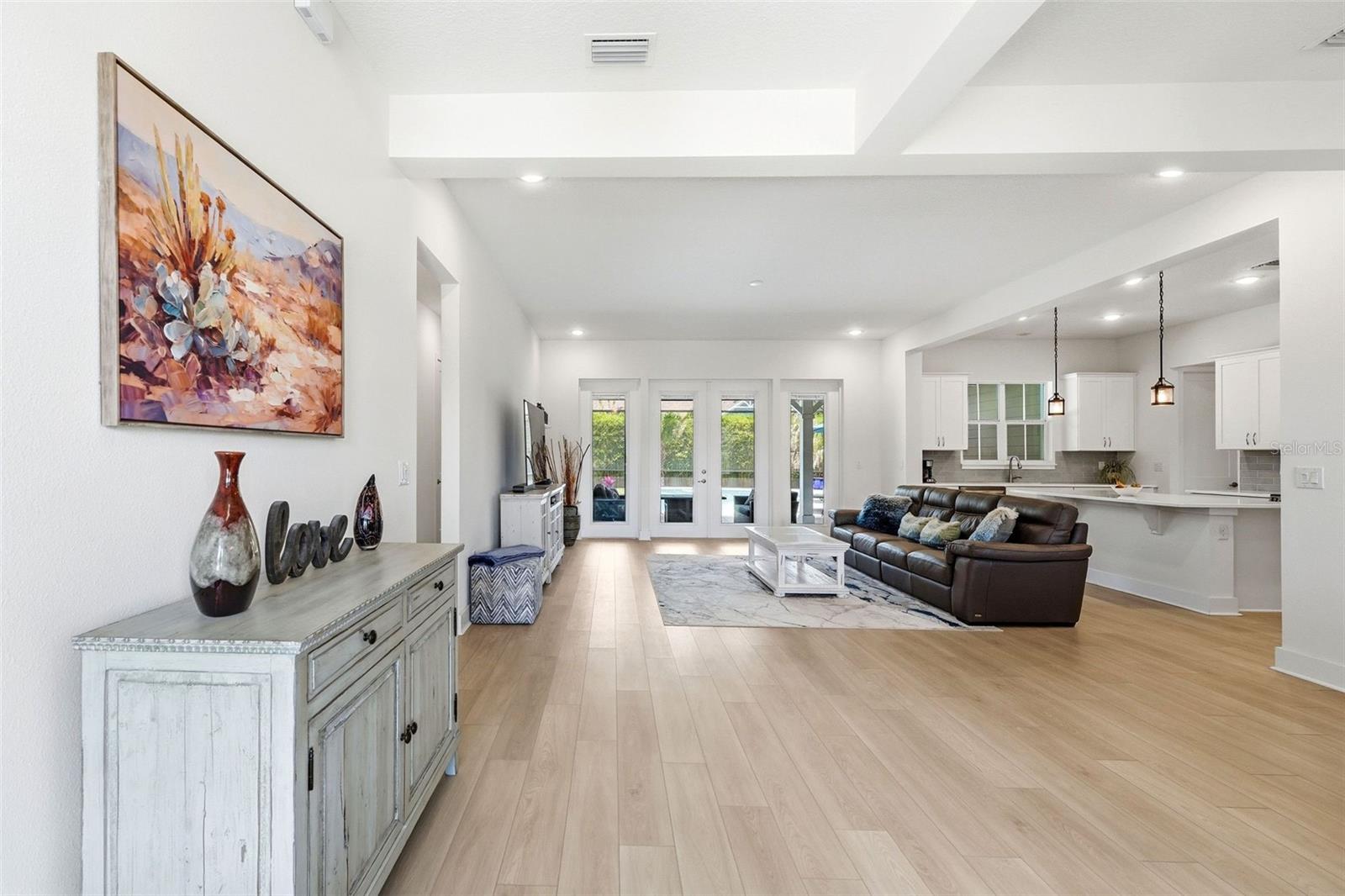 WOODS OF LAKE HELEN - Residential