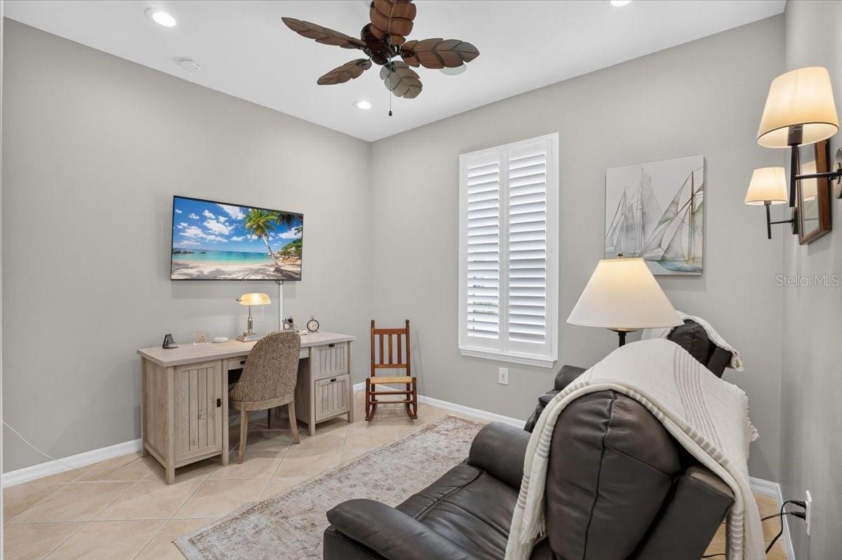 Picture for the property A4703271, 3 beds, 2 baths